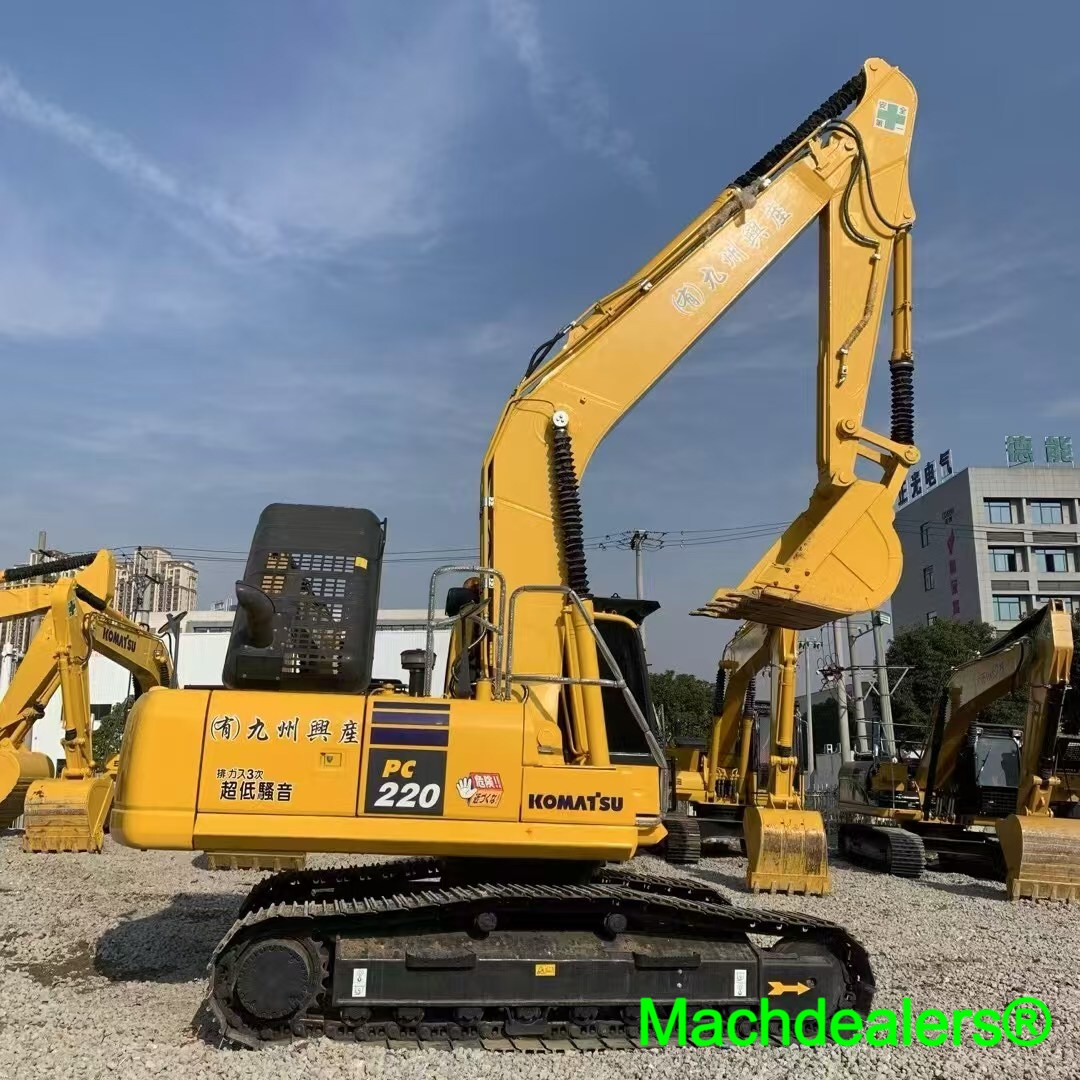 2016 Komatsu PC220 Crawler Excavator
