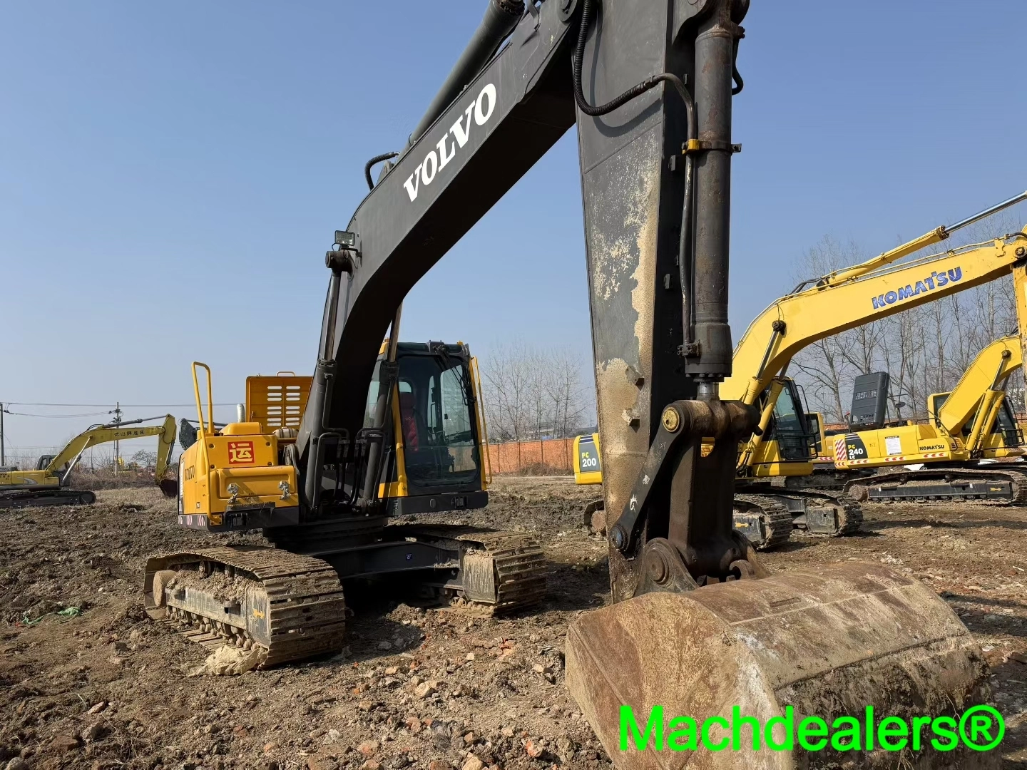 2018 Volvo EC210BLC Crawler Excavator - Image 3