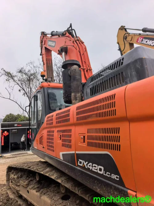 2020 Doosan DX420LC-9C Crawler Excavator