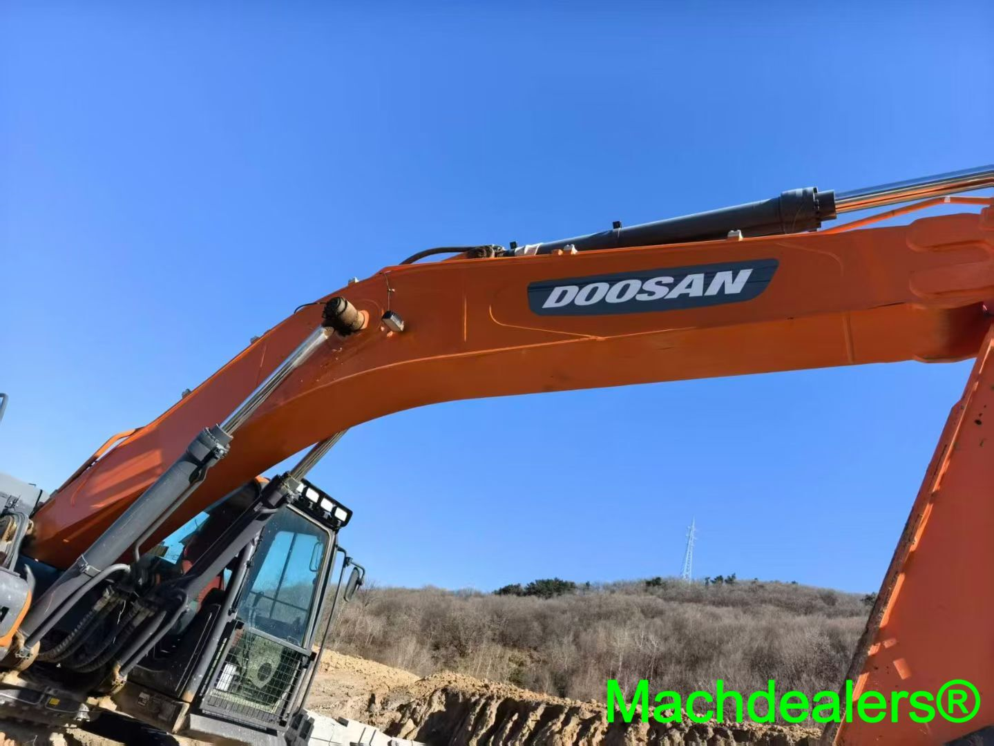 2021 Doosan DX380LC-9C Crawler Excavator - Image 4