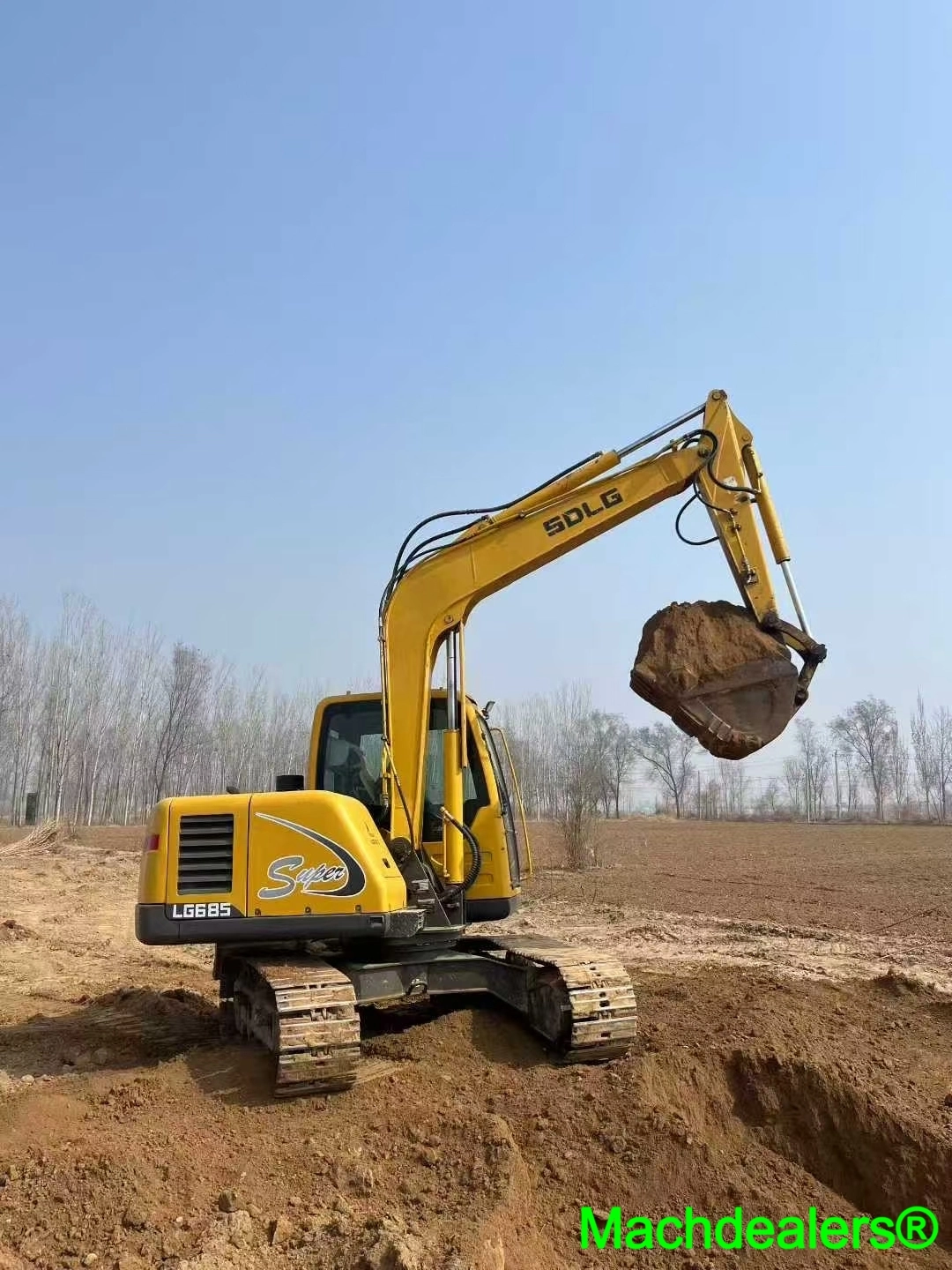 2017 SDLG LG685 Crawler Excavator - Image 2