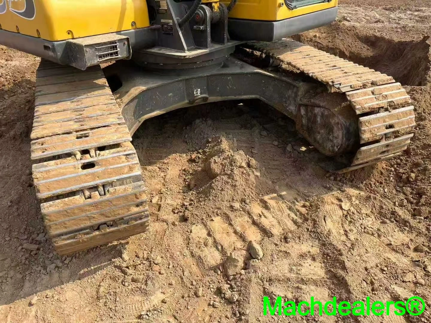2017 SDLG LG685 Crawler Excavator - Image 6