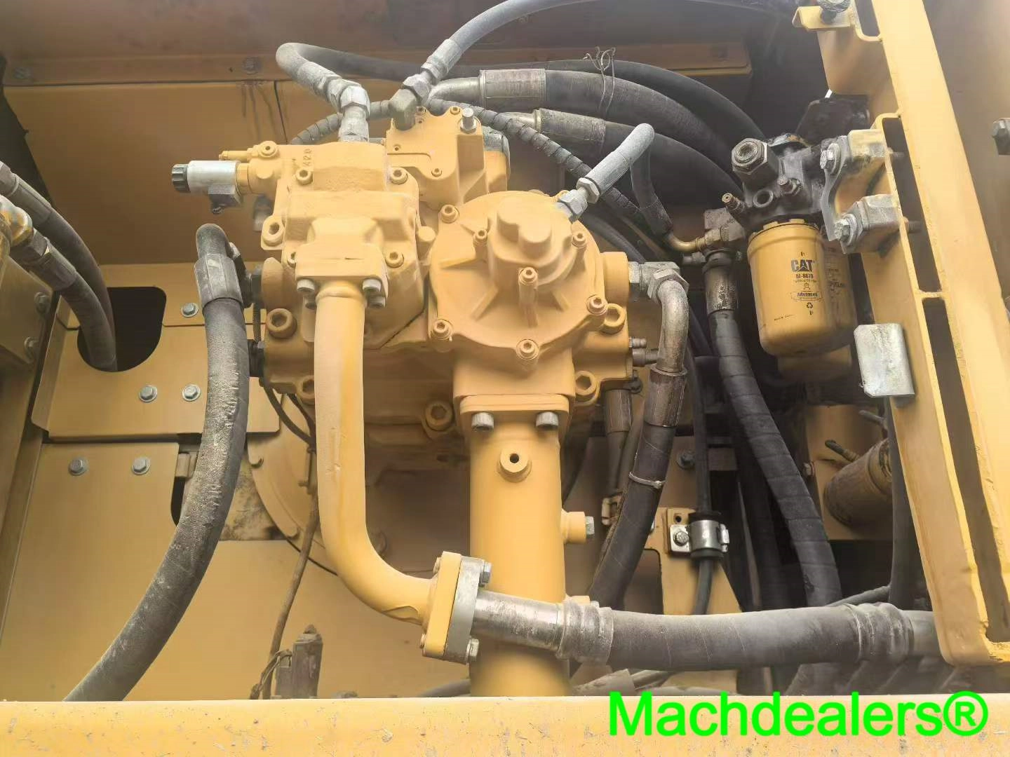 2018 CAT 349D2 Large Crawler Excavator - Image 6