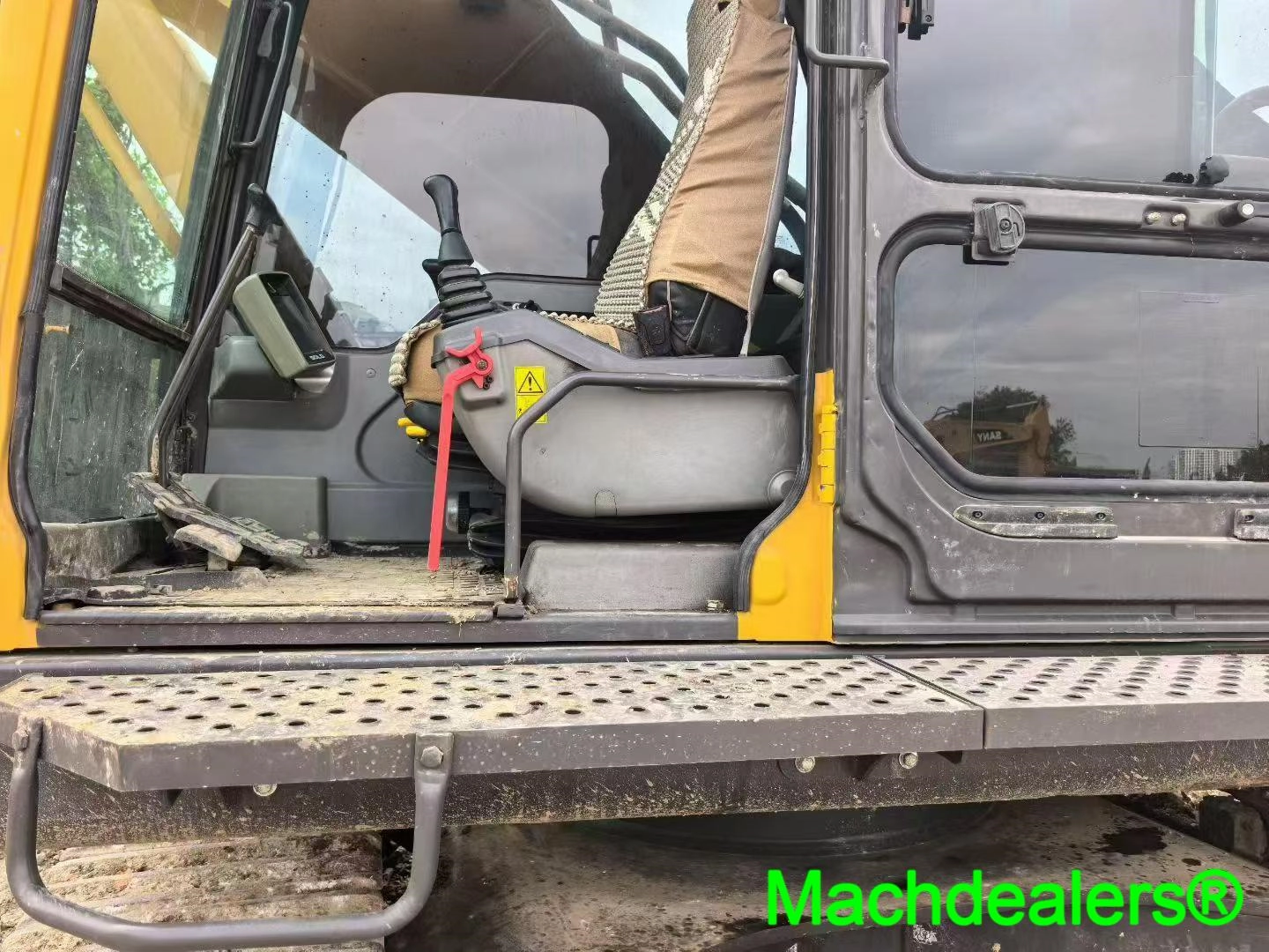 2020 SDLG E6500F Crawler Excavator - Image 3