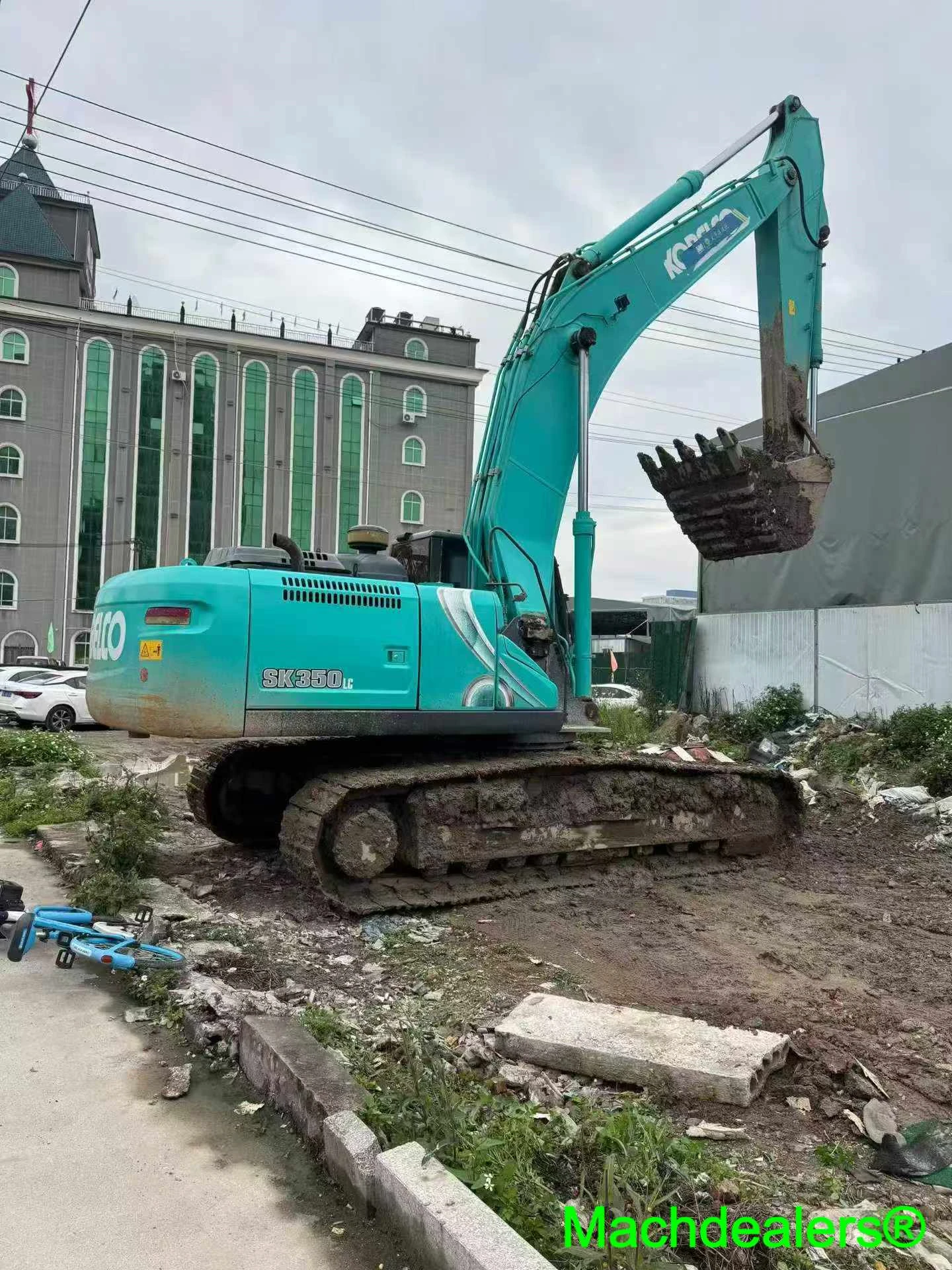 2021 Kobelco SK350LC Crawler Excavator - Image 2