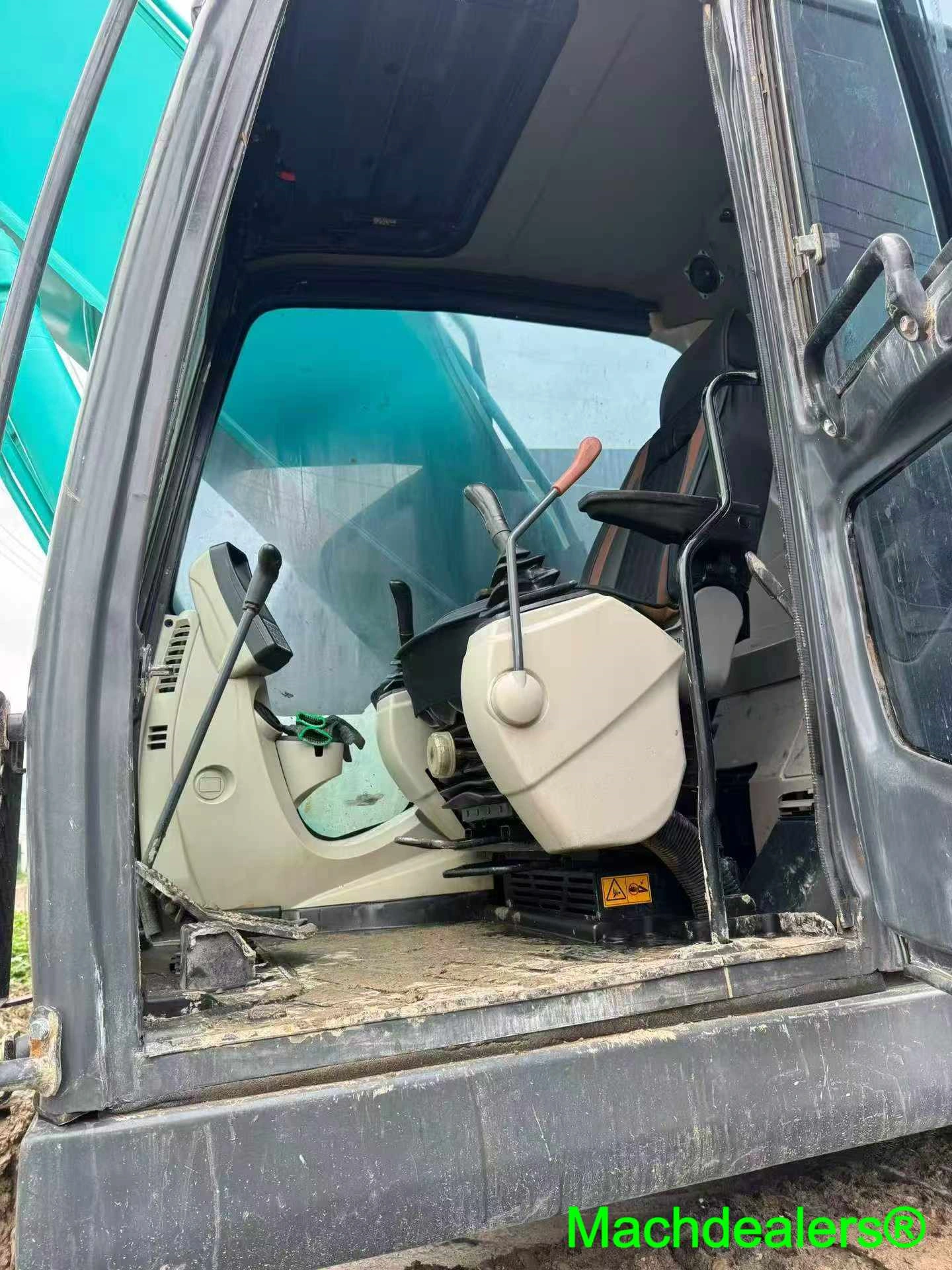 2021 Kobelco SK350LC Crawler Excavator - Image 4