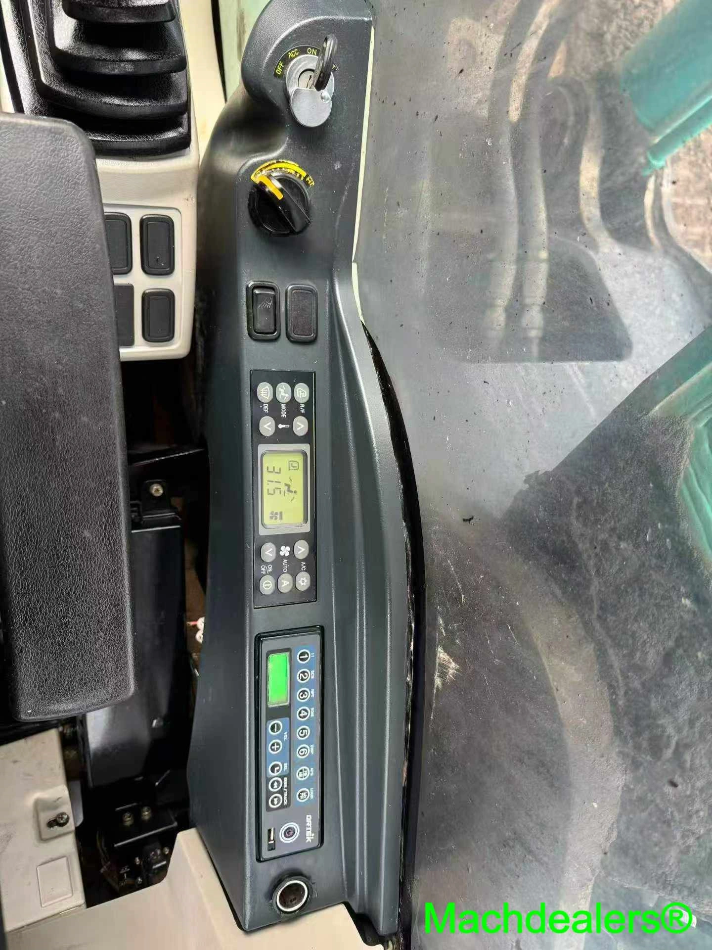 2021 Kobelco SK350LC Crawler Excavator - Image 6