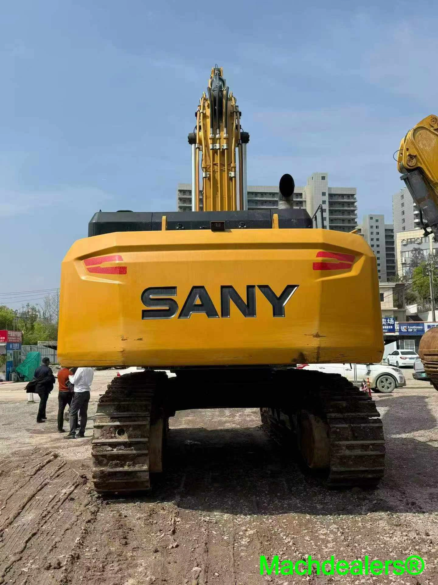 2023 SANY SY870H Pro Crawler Excavator - Image 4