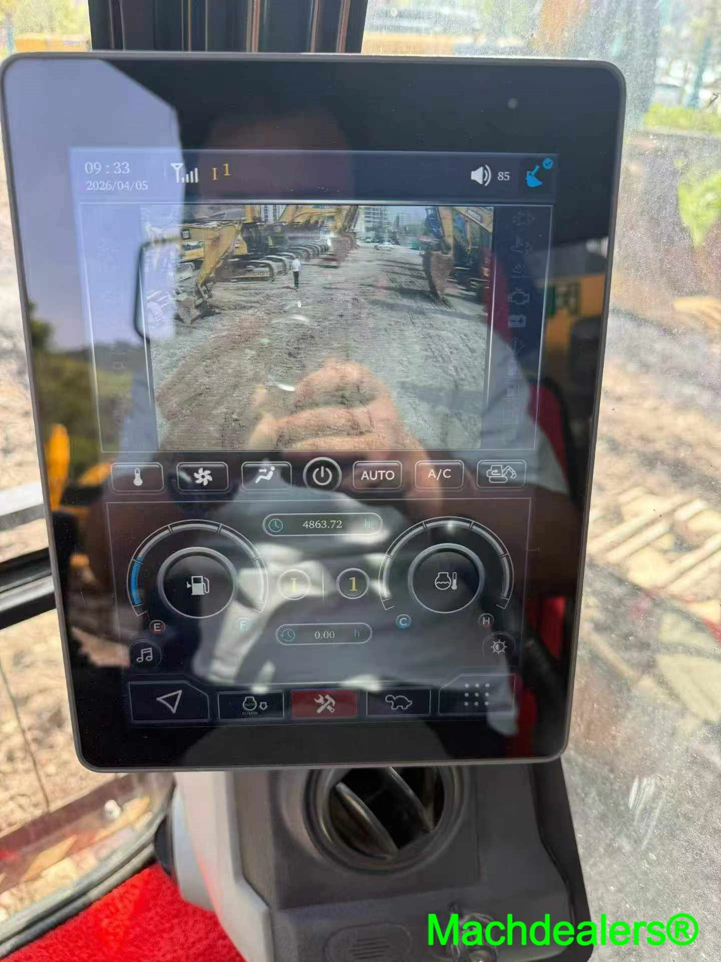 2023 SANY SY870H Pro Crawler Excavator - Image 7