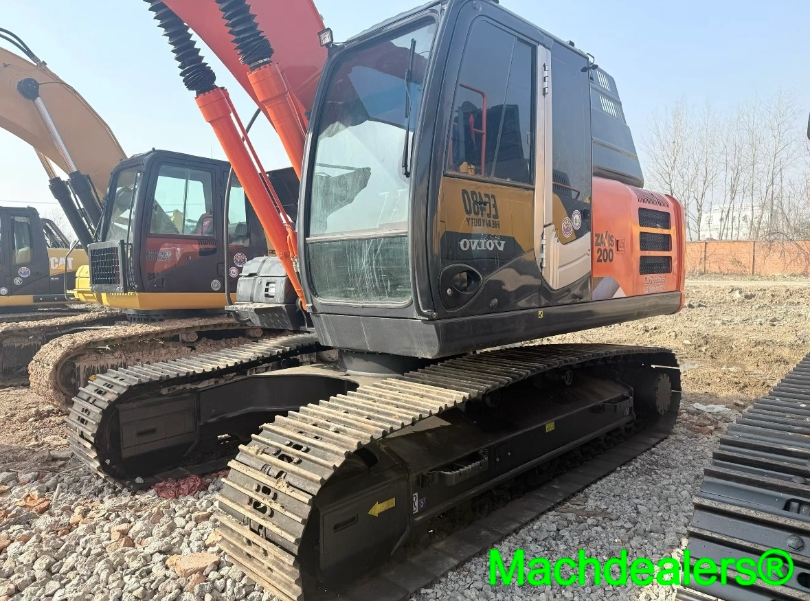 2013 Hitachi ZX 200 Crawler Excavator - Image 3