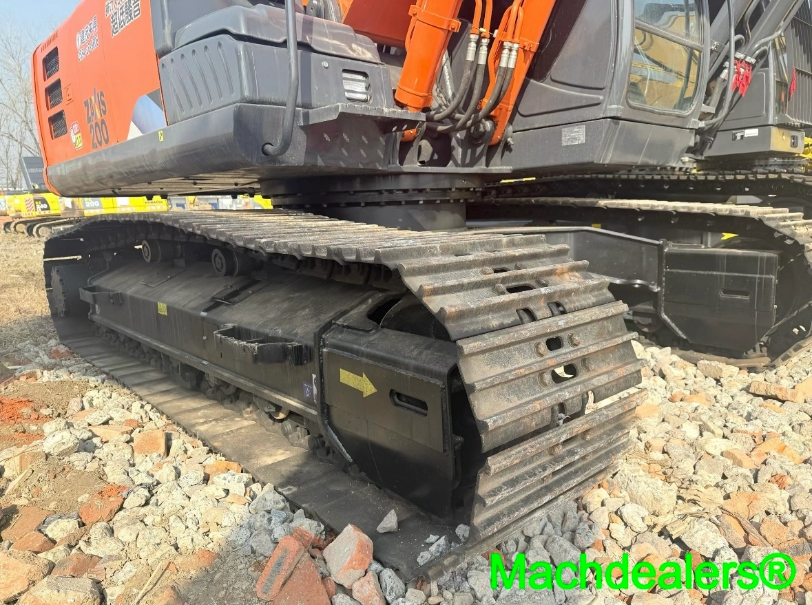 2013 Hitachi ZX 200 Crawler Excavator - Image 5