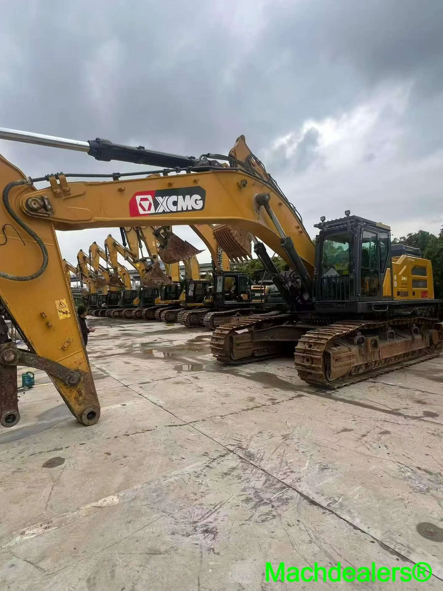 2022 XCMG XE600DK Large Crawler Excavator