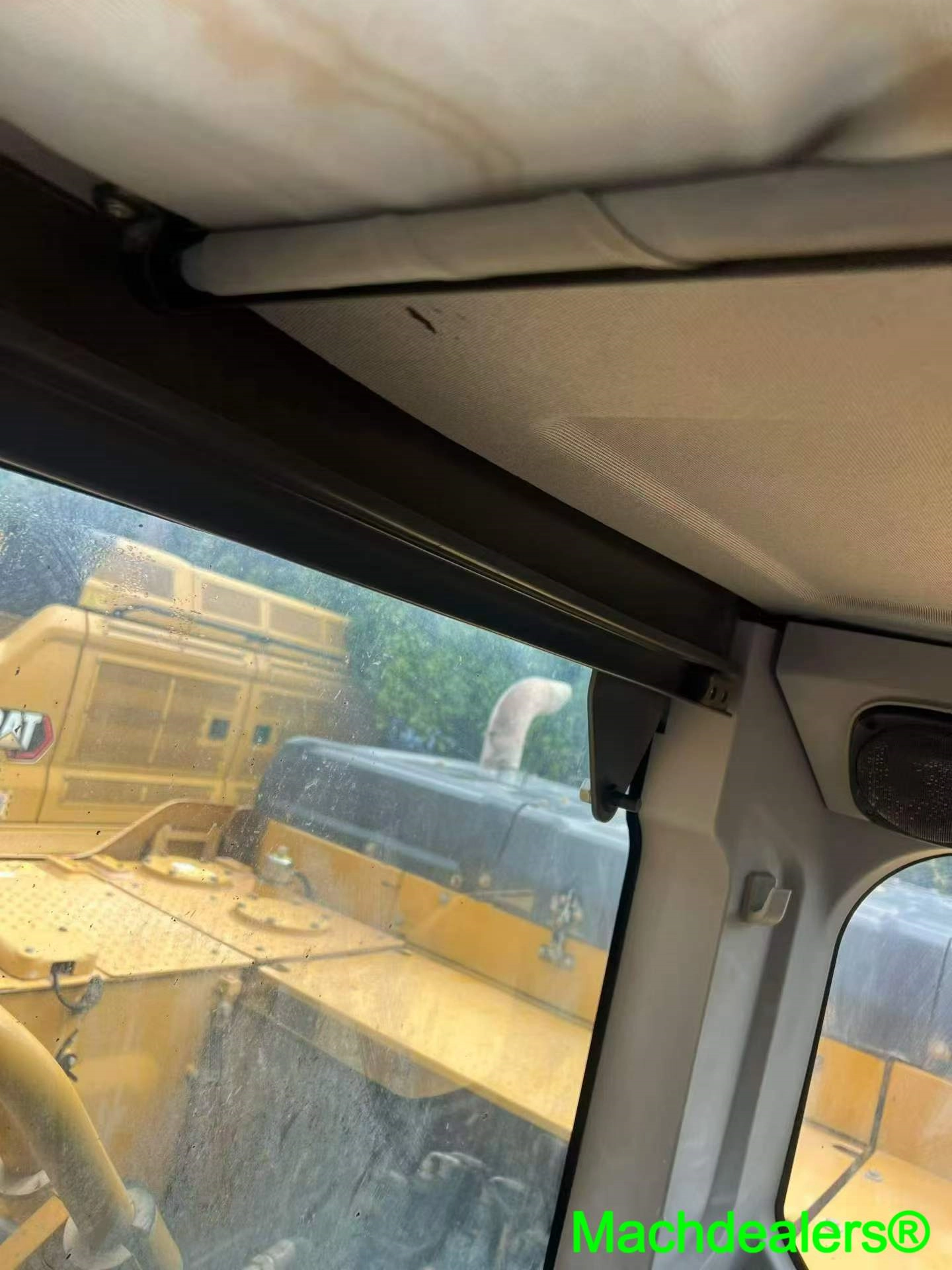 2023 XCMG XE380GK Crawler Excavator - Image 13