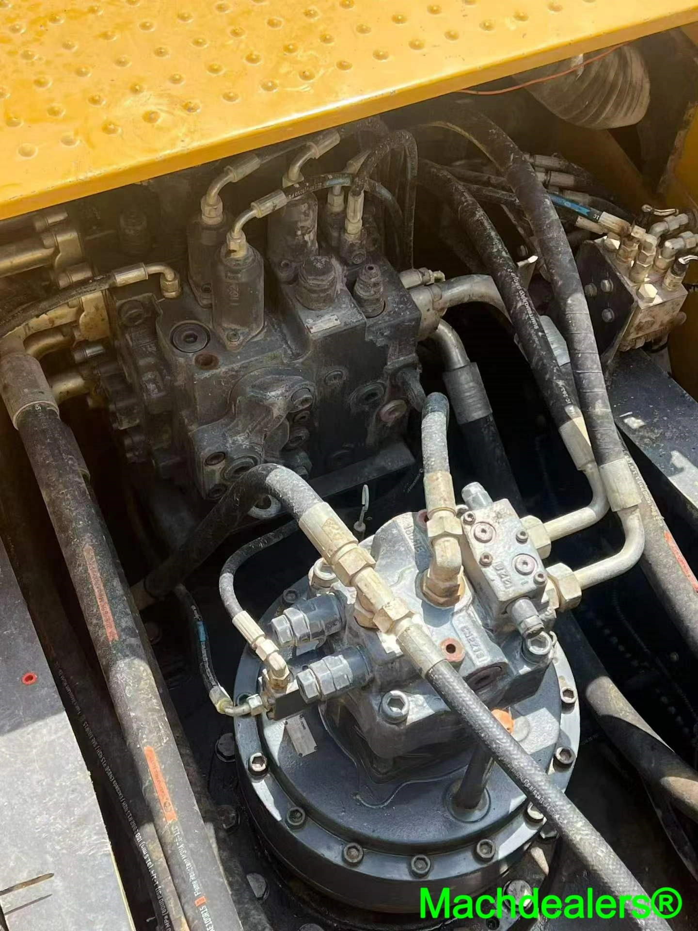 2023 XCMG XE380GK Crawler Excavator - Image 16