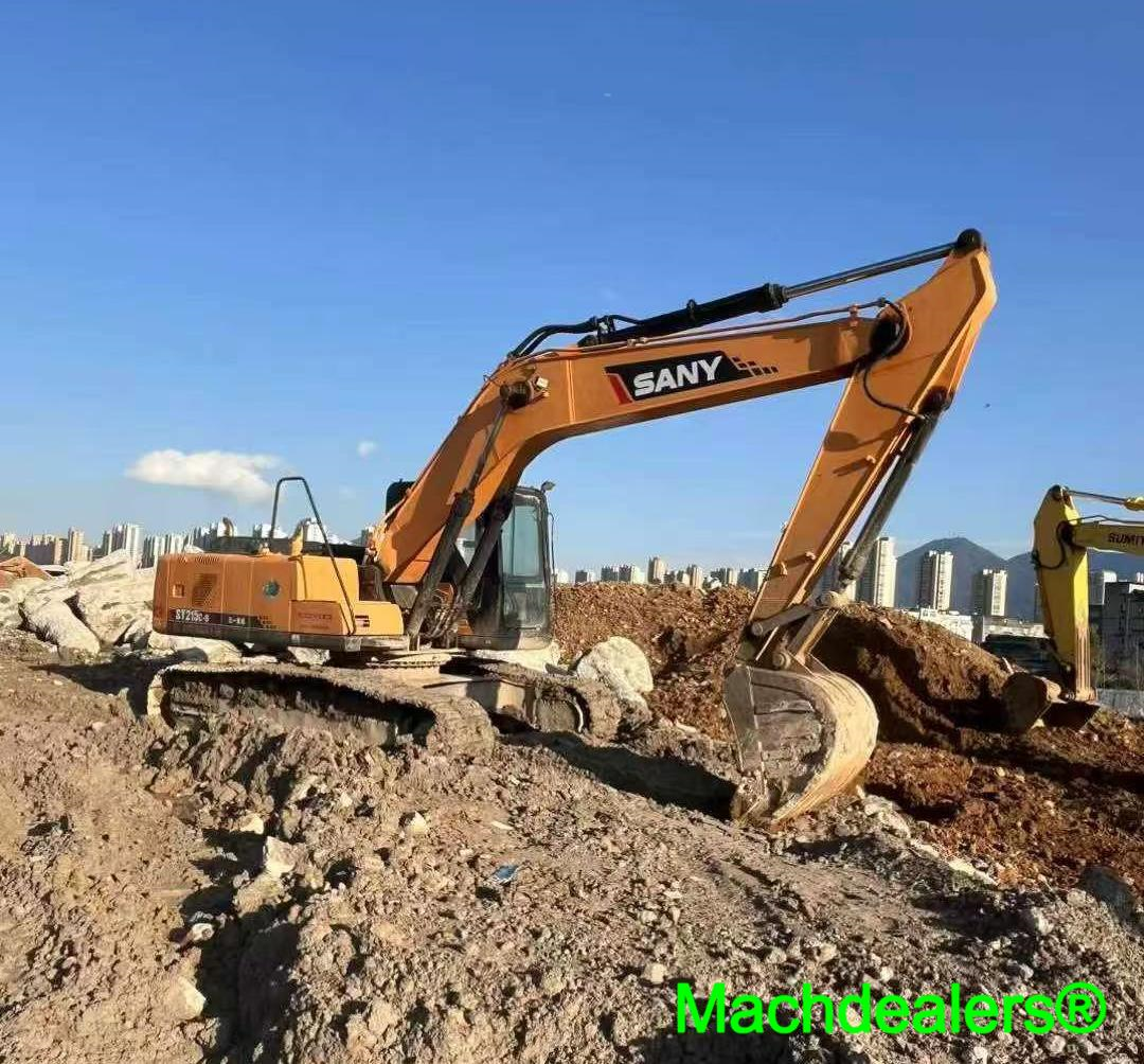 2015 SANY SY215C Crawler Excavator - Image 3