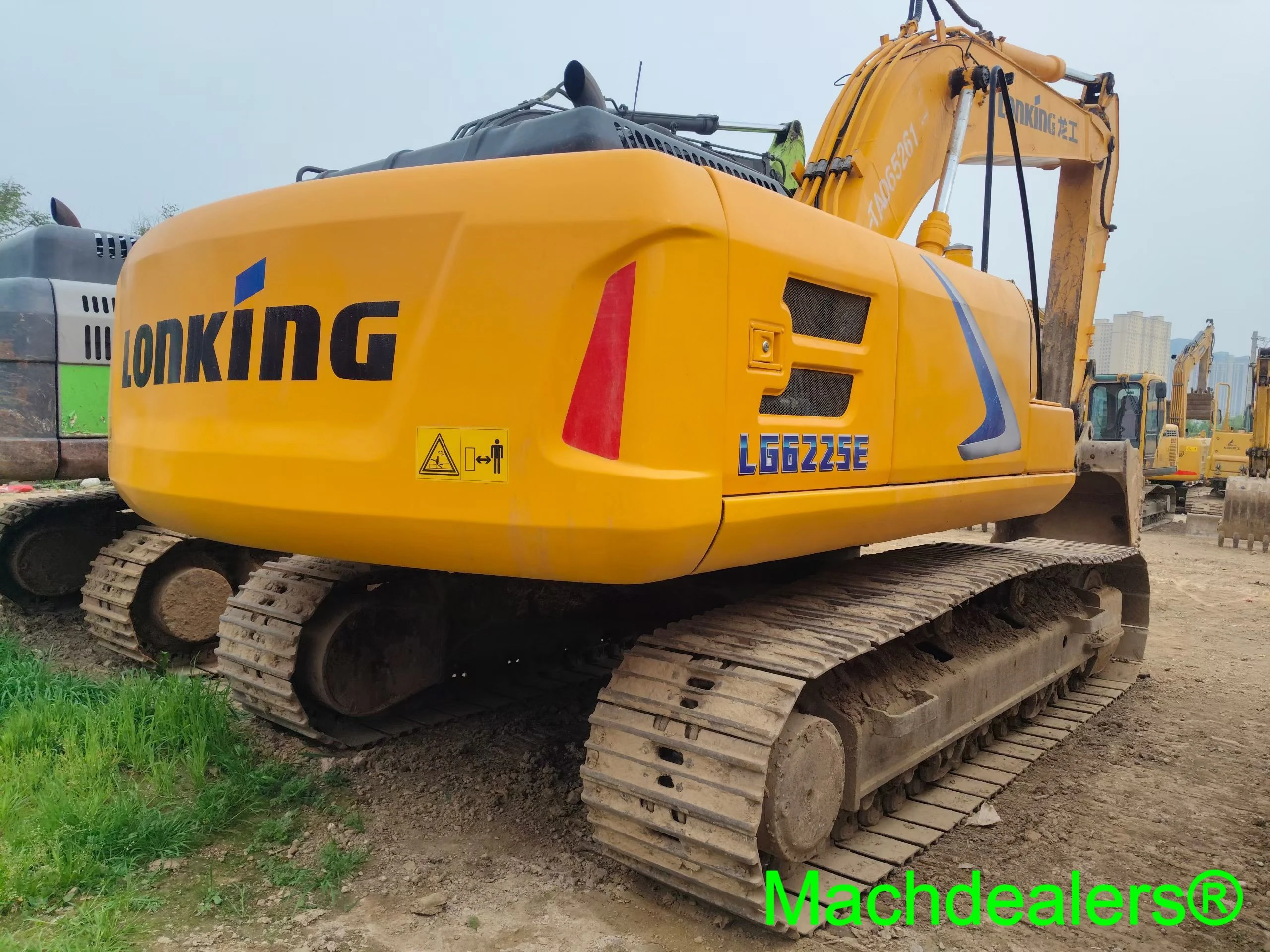 2018 Lonking LG6225E Crawler Excavator - Image 4